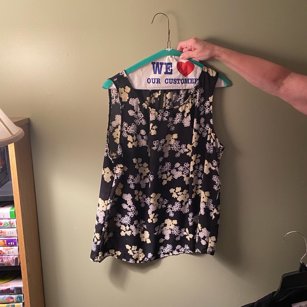 Women’s dress tank